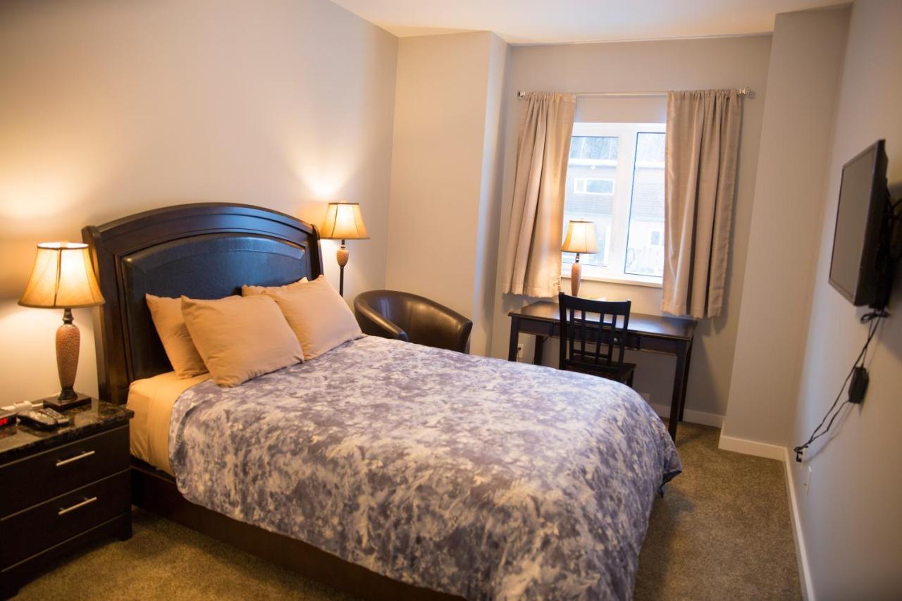 Downtown Whitehorse 4 Bedrooms Deluxe Condo Kültér fotó