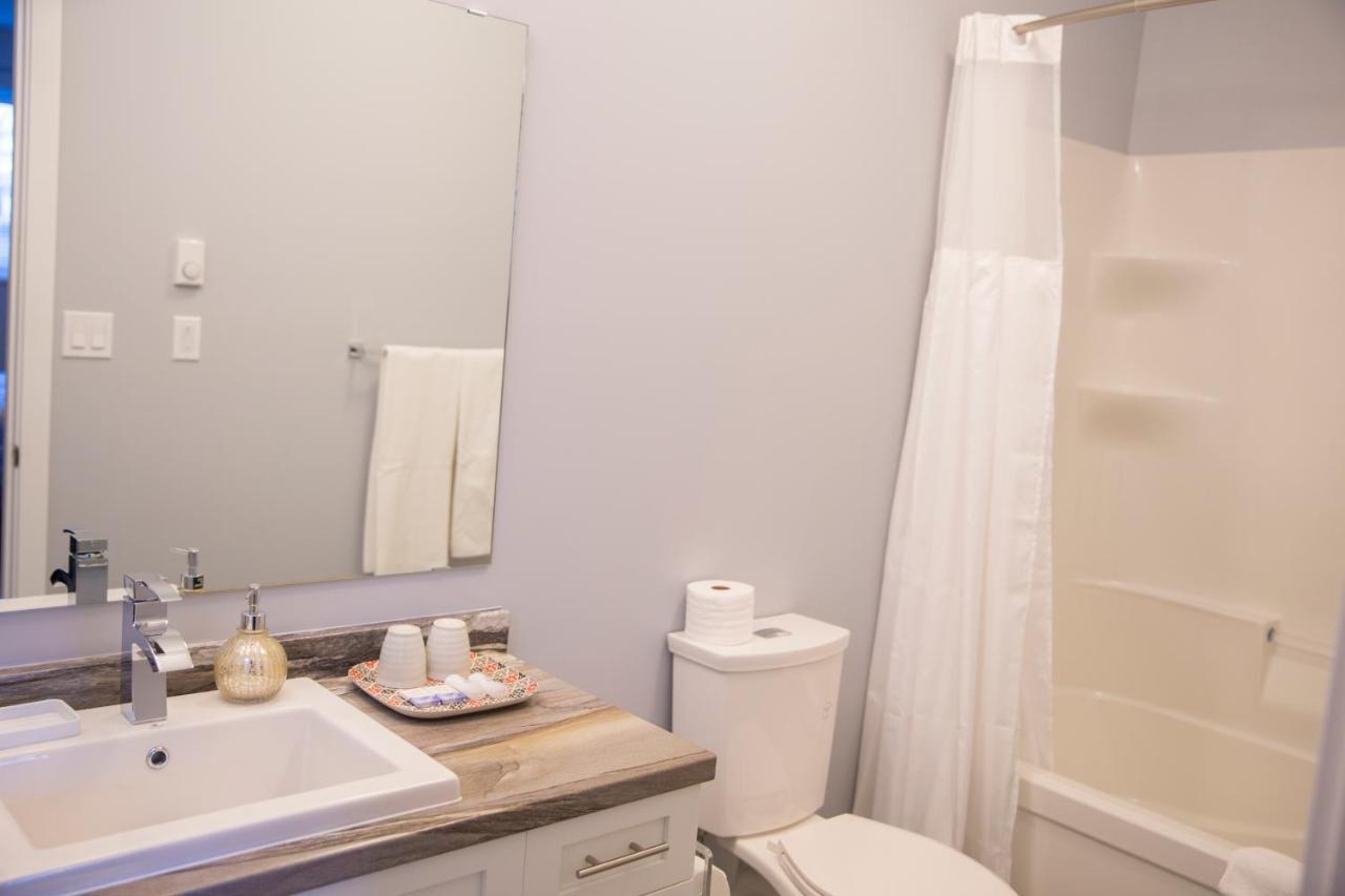 Downtown Whitehorse 4 Bedrooms Deluxe Condo Kültér fotó