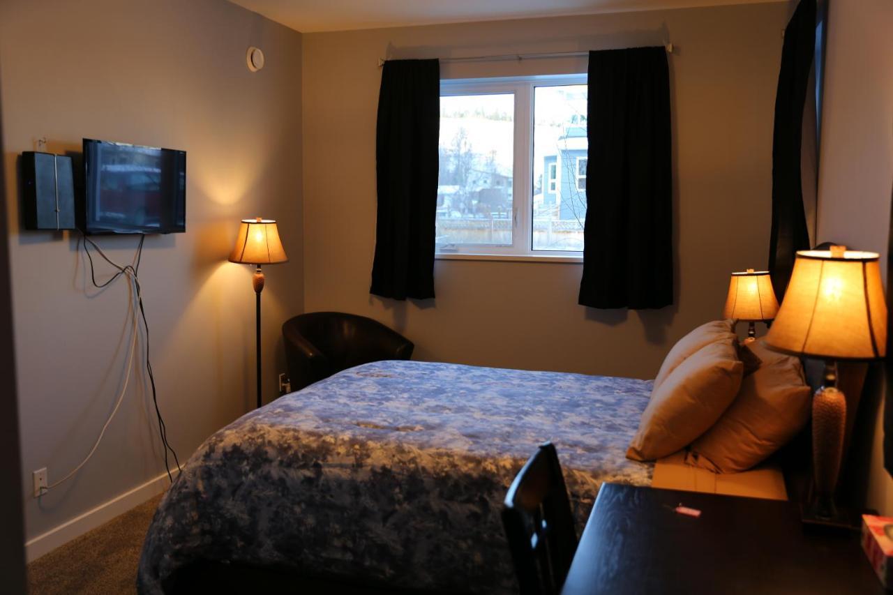 Downtown Whitehorse 4 Bedrooms Deluxe Condo Kültér fotó