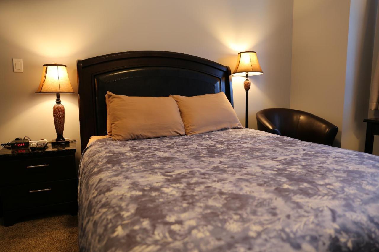 Downtown Whitehorse 4 Bedrooms Deluxe Condo Kültér fotó